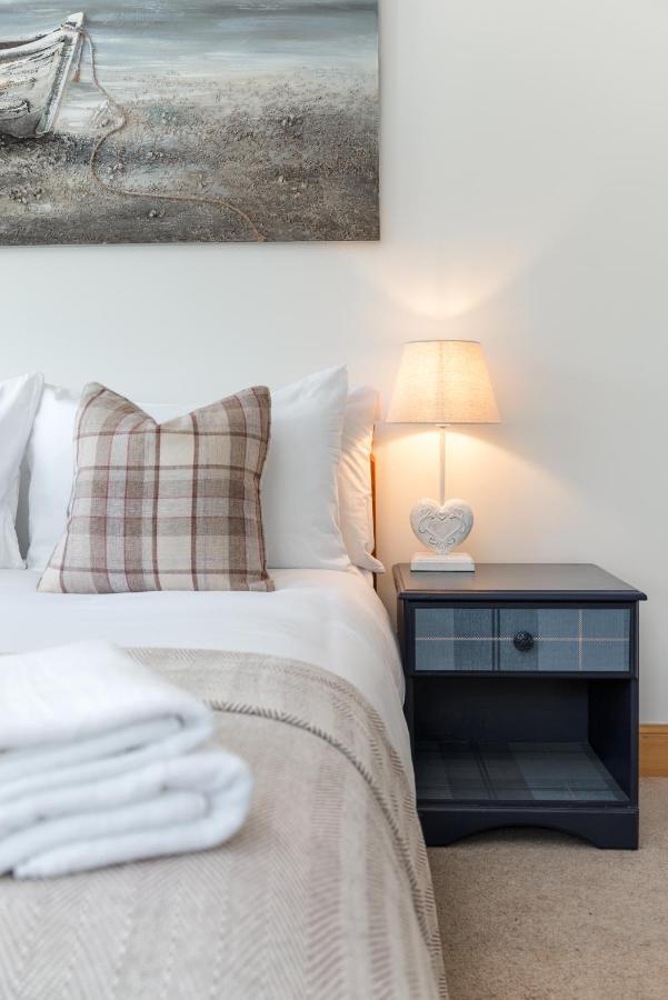 Dormie Cottage, Lovely Bright And Spacious Bungalow With Wood Fire Ballater Exteriör bild